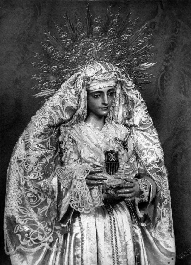 La antigua Virgen de la Merced en torno a 1950